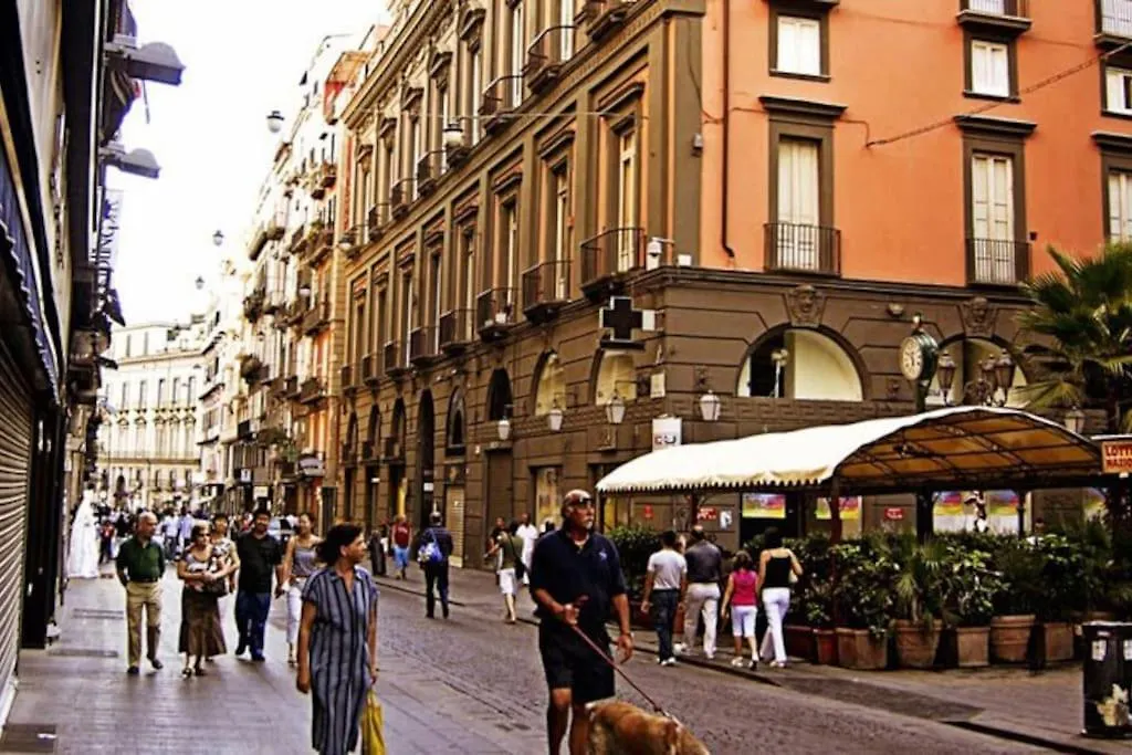 Casa Via Toledo. Centralissima E Vicina Al Porto Apartment Naples Italy