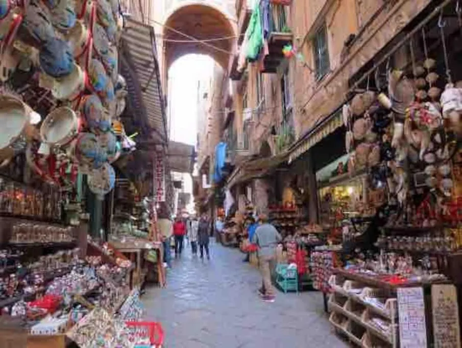 شقة Casa Via Toledo. Centralissima E Vicina Al Porto نابولي إيطاليا