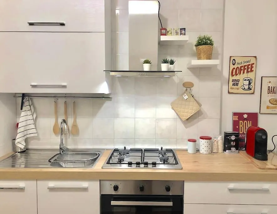 شقة Casa Via Toledo. Centralissima E Vicina Al Porto نابولي