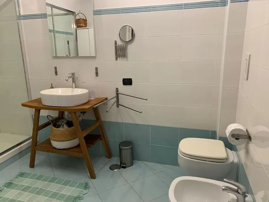 Casa Via Toledo. Centralissima E Vicina Al Porto Apartment Naples 0*,